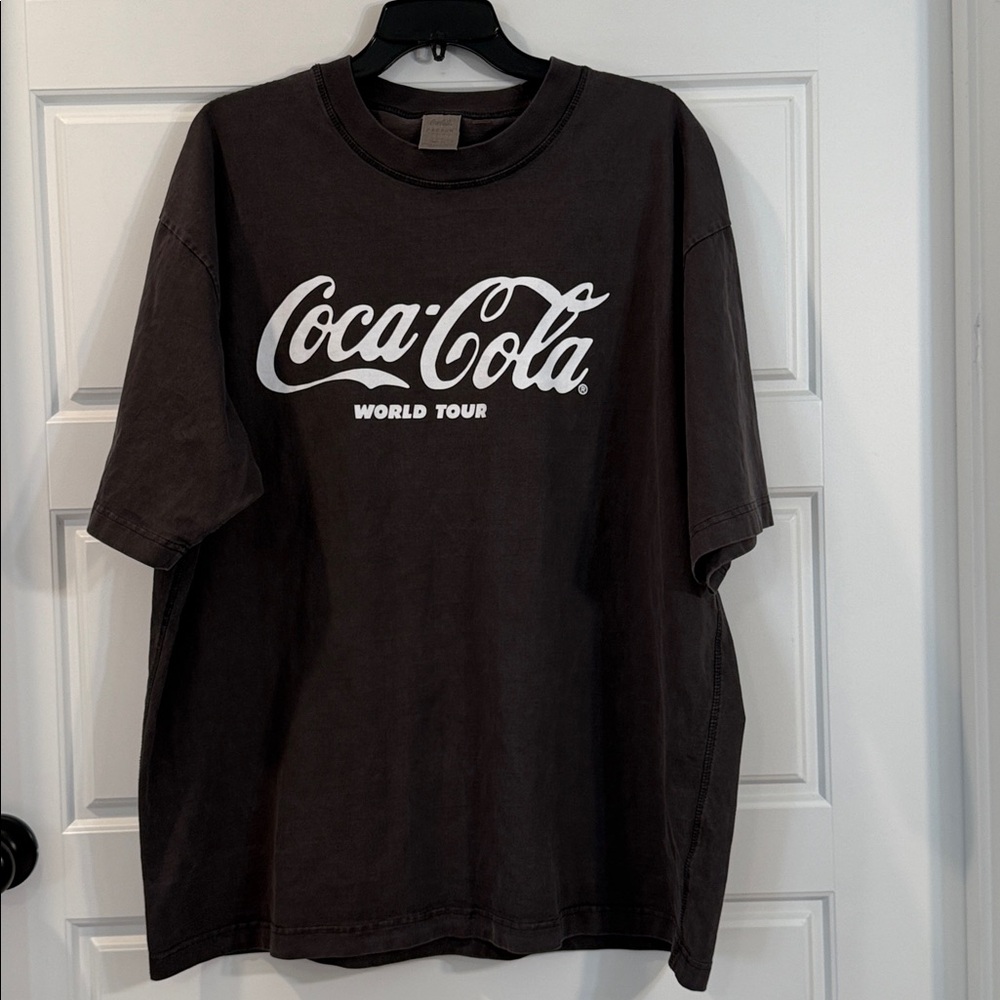 Coca Cola World Tour Pacsun Charcoal Tee XL